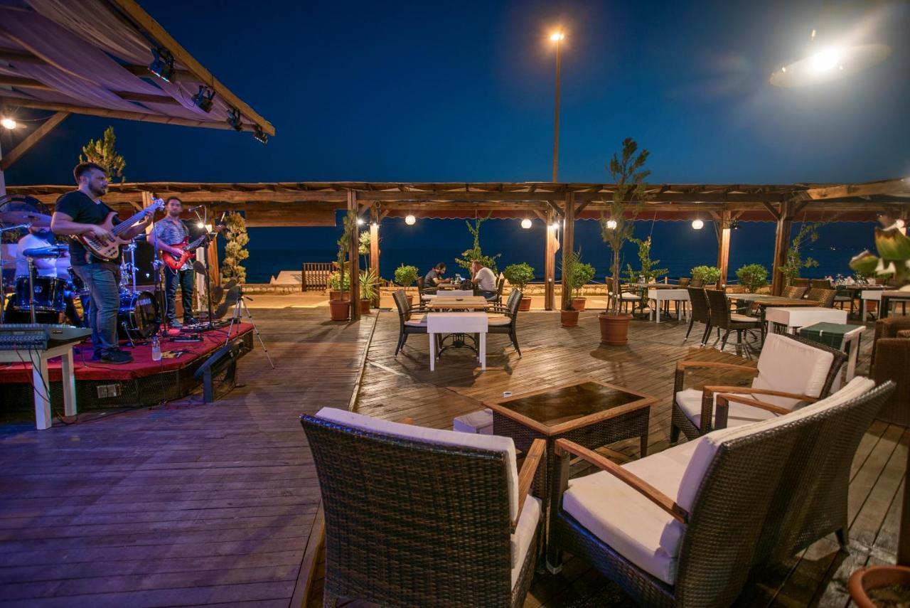 Side Beach Club Luaran gambar