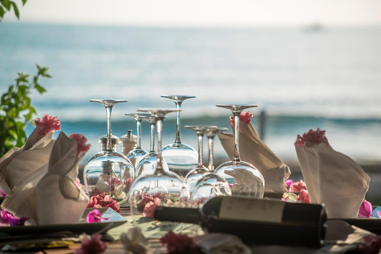 Side Beach Club Luaran gambar