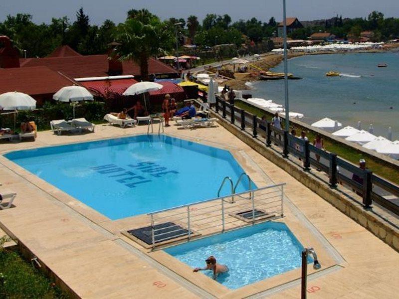 Side Beach Club Luaran gambar