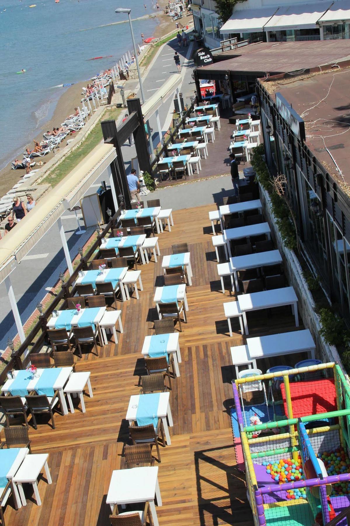 Side Beach Club Luaran gambar