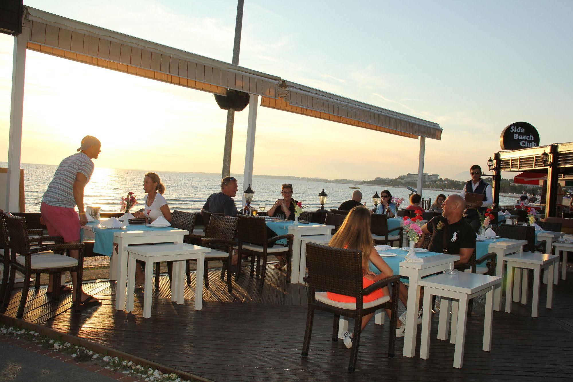 Side Beach Club Luaran gambar